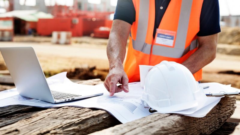 Atividades práticas e interativas